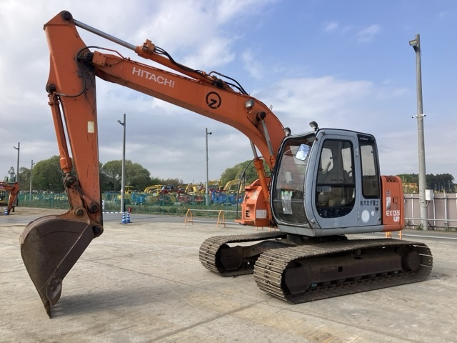 EX135USR