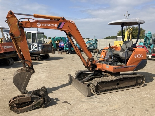 EX30